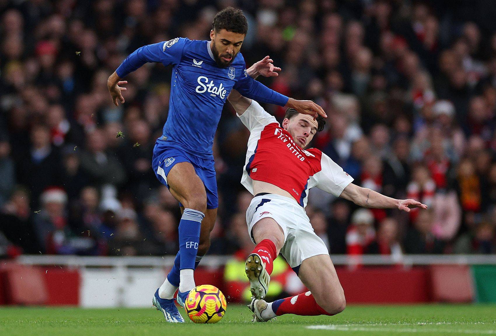 新奥尔良鹈鹕迎英超关键赛，赛后扳平良机，质疑声仍在，细节决定成败(鹈鹕以前是什么队)