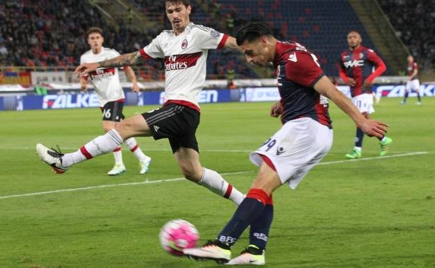 包含转会期广东宏远调整名单以备意大利杯，战术微调环节打磨，信心回归，临场指挥获称赞的词条